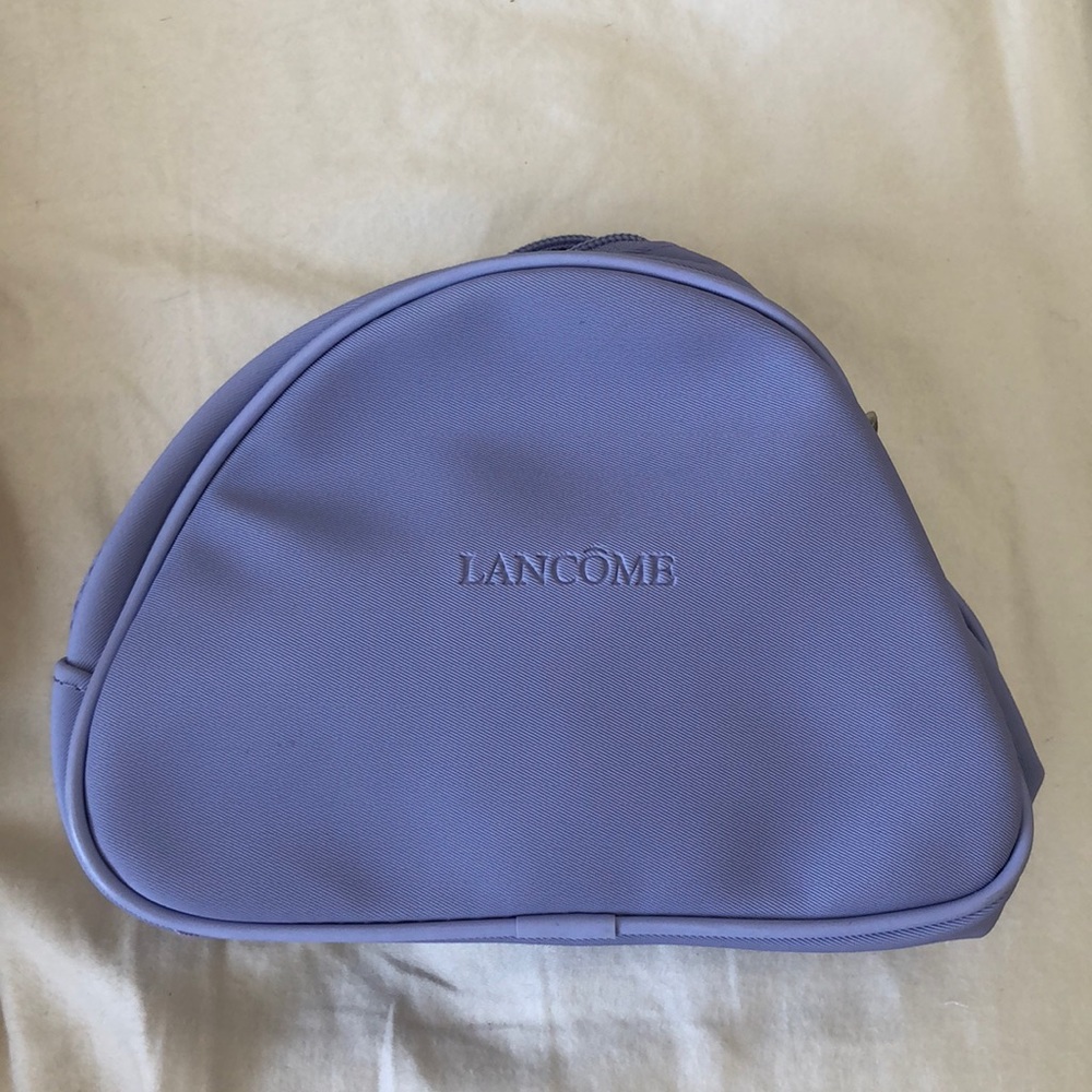 Lancôme pouch
